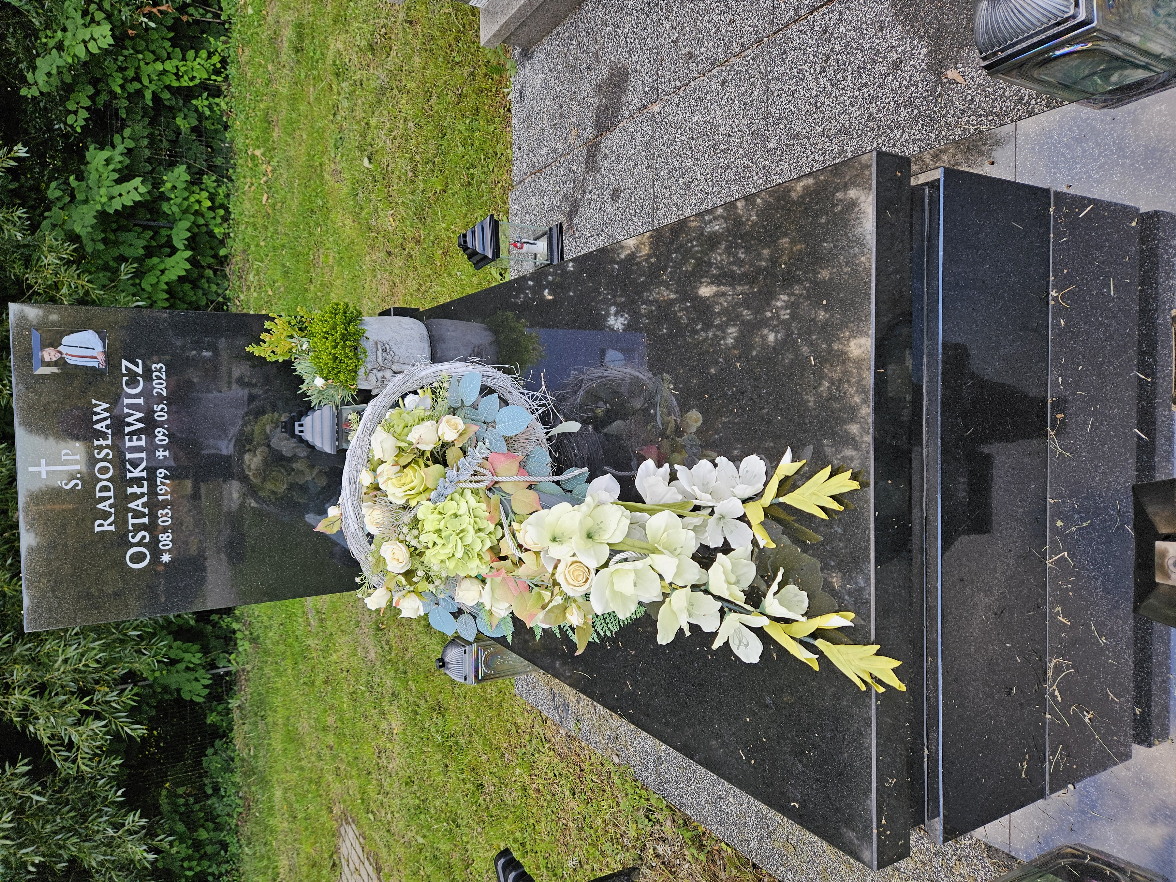 Radosław Ostałkiewicz 1979 Bielsko Biała Wapienica - Grobonet - Wyszukiwarka osób pochowanych